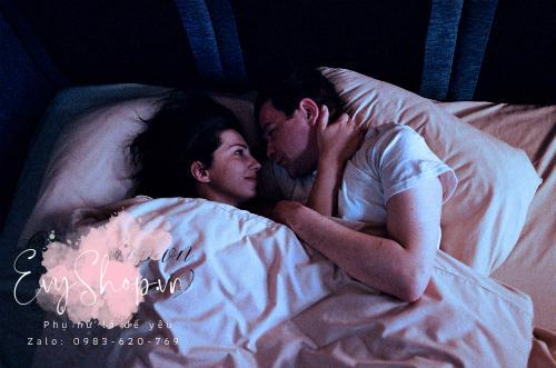 Quan hệ 4 lần mỗi tuần không hạnh phúc hơn tuần một lần