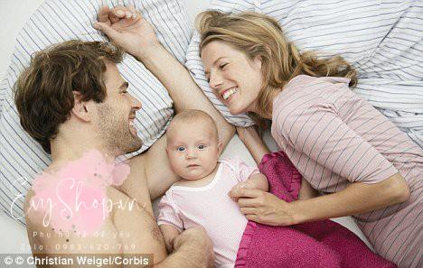 Có con xong hết muốn gần chồng, phải làm sao?