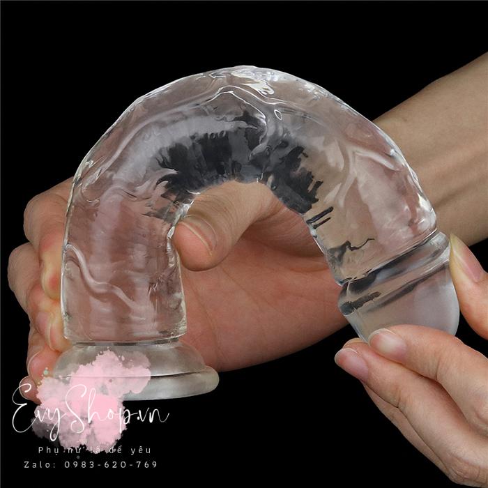 Dương vật giả của Lovetoy được cấu tạo từ silicone dẻo dai