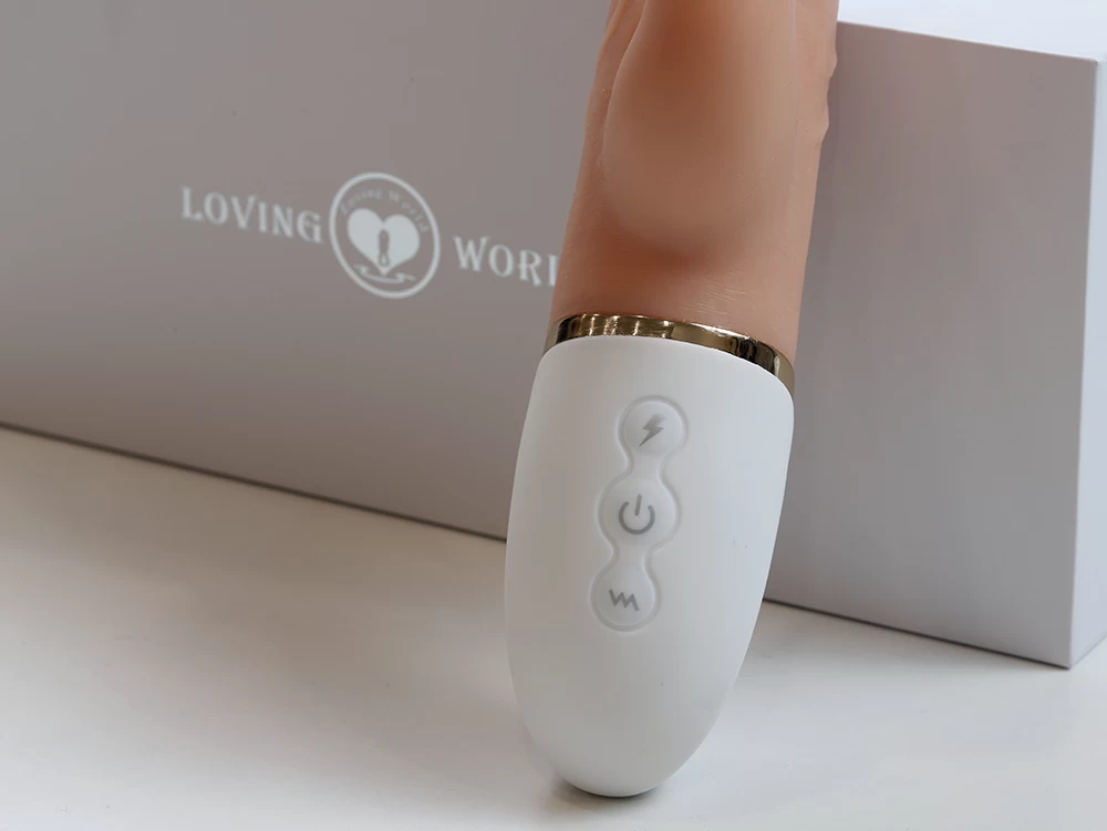 Loving World Wind Chaser điều khiển dễ dàng với nhiều nút bấm