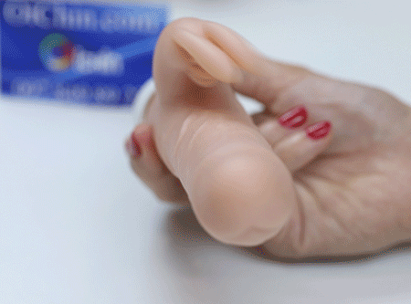 Wind Chaser rung toàn bộ dương vật giả