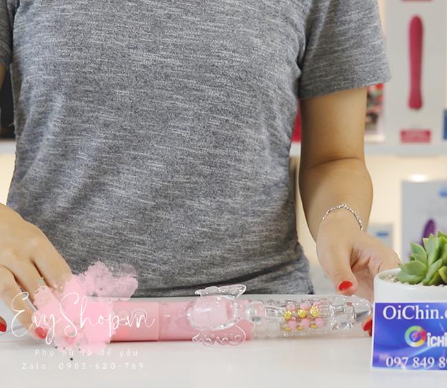 Đèn báo sáng đỏ khi đang sạc pin cho Pink Butterfly Penis