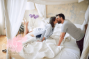 hôn nồng cháy là biểu hiện của đàn ông yêu thật lòng khi quan hệ