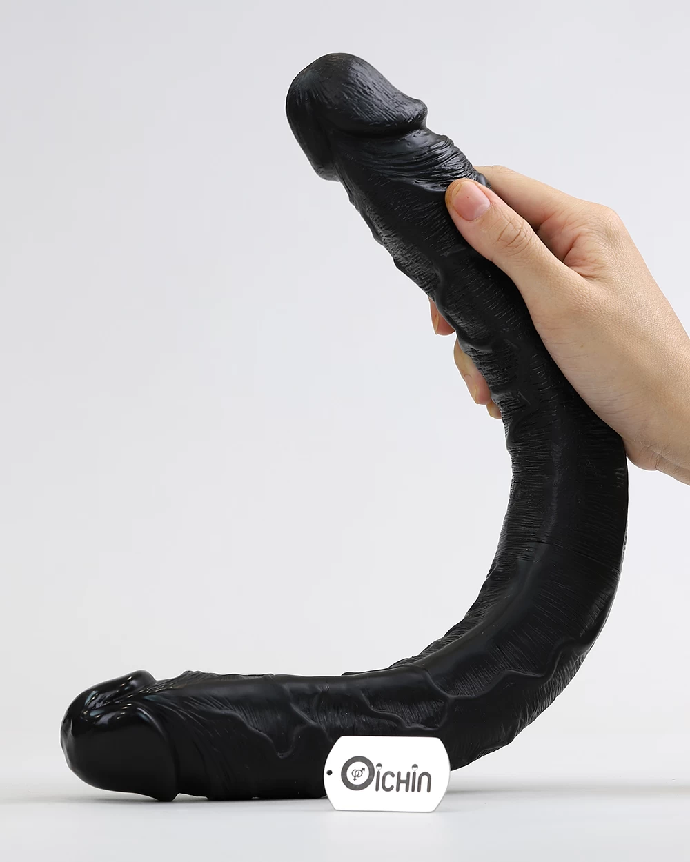 duong-vat-gia-2-dau-hang-khung-kich-thich-4 Chim giả khủng 2 đầu sử dụng chất liệu silicone có độ đàn hồi cao