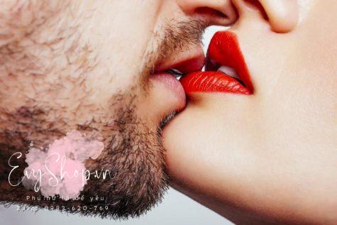 Hôn đúng cách để buổi hẹn đầu thêm hoàn hảo