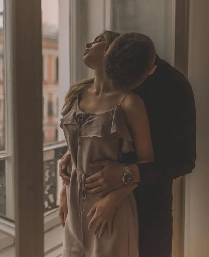 Chỉ cần mát-xa những điểm này trước khi “lâm trận”, “cuộc yêu” của bạn sẽ thăng hoa thêm bội phần