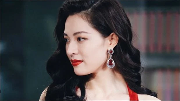 5 kiểu đàn bà đẹp nhất trong mắt đàn ông, dù tuổi nào cũng như bình rượu ủ lâu năm